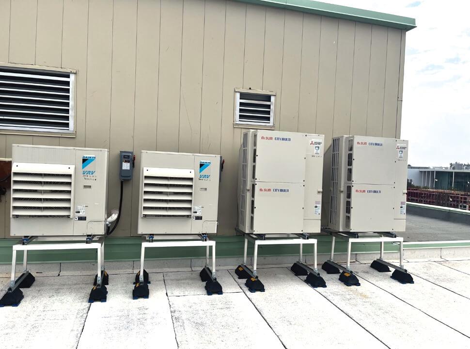 Installation unites climatisation salle serveur salle scanneur medical B